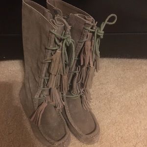 Girls boots. Little kids size 13. Grayish brown.
